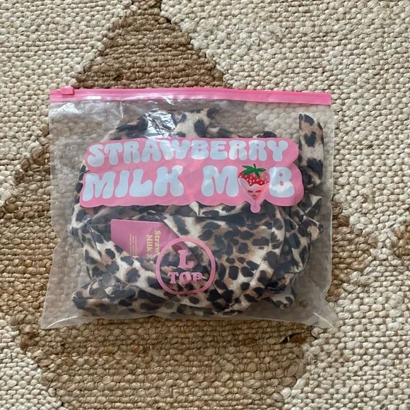 Strawberry Milk Mob Blueprint Bikini Set - Picture 4 of 6